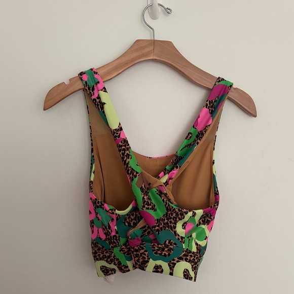 Fabletics Multicolor Sports Bra - Picture 6 of 14